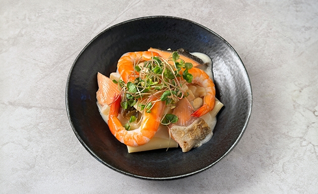 北海道干貝白醬海鮮大管麵(圖)